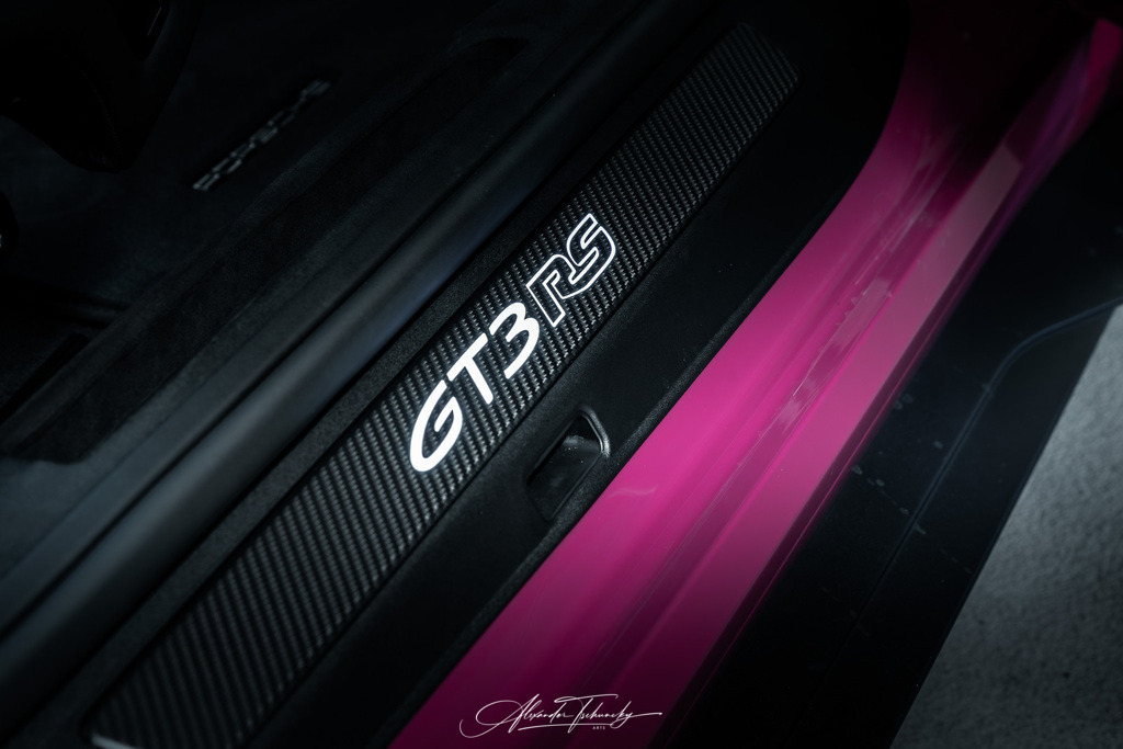 911 GT3 RS Sternrubin Neo | Entdecken Sie die faszinierende Welt von Alexander Tschuncky Arts: Kreative Fotografie, atemberaubende Automobilkunst und hochwertiger Bilderdruck. Lassen Sie sich inspirieren! - Realisiert mit Pictrs.com