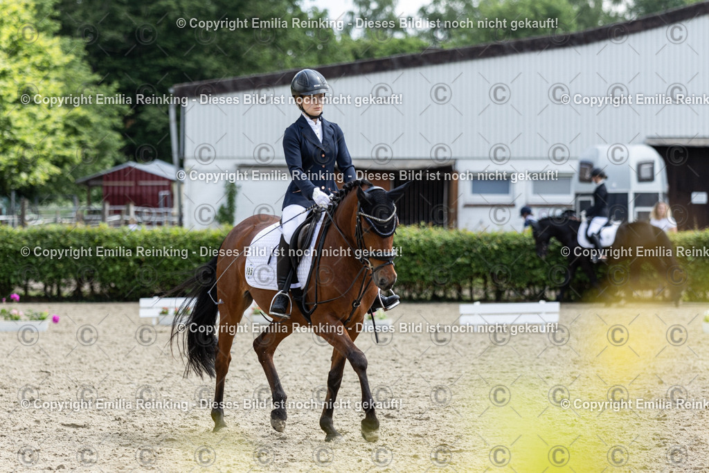 CL5A8381 | Emilia Reinking Fotografie - Realisiert mit Pictrs.com