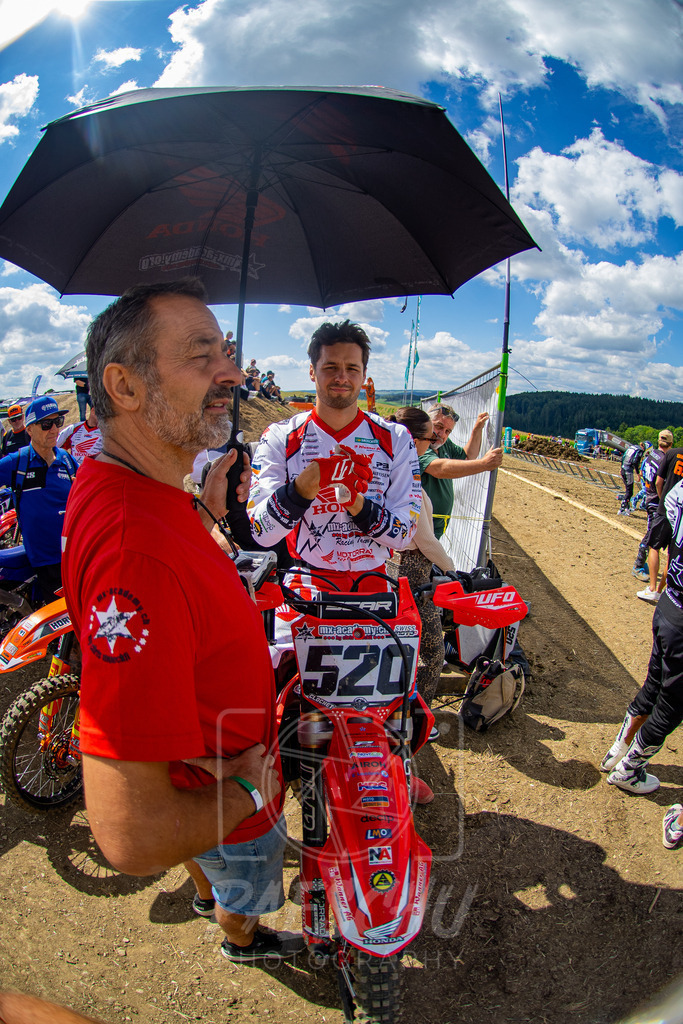 MX1 (176) | Paeschuphoto Shop - Wer nicht sucht der auch nicht findet.Ob Motocrossbilder oder von einem besuchtem Spiel, Hauptsache Action. - Realisiert mit Pictrs.com