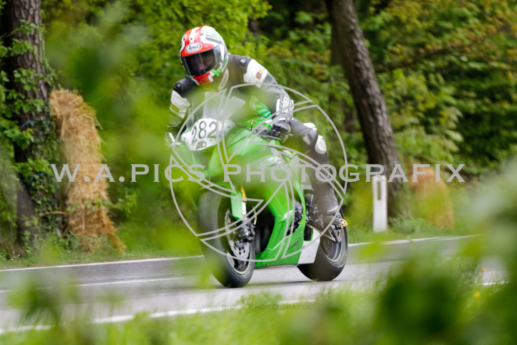 ..... | LANDSHAAG, 21.März.24 - Motorradbergrennen Landshaag, Image shows: 
Photo: WAPICS / Andreas Willdoner