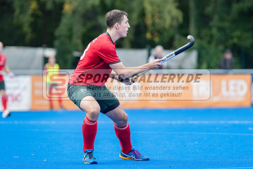 HK_20230930_104750 | 1.Bundesliga Herren Crefelder HTC - Club an der Alster am 30.9.2023 CHTC, Krefeld , Boomes Anton ( Crefelder HTC #23 )
