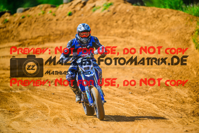 MaZZes_FotoMatrix_240511_6007705_1647 | S4