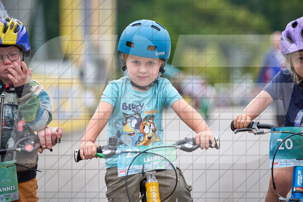 Betriebszentrum Laubenbachmühle, Frankenfels, Österreich - 13. September 2025: Dirndltal Race - Kids RaceFotograf: Martin Bihounek / martinbihounek.com | 13. September 2025 Betriebszentrum Laubenbachmühle, Frankenfels, Österreich : Dirndltal Race - Kids Race •••••Photo by: Martin Bihounek / martinbihounek.comInsta: @martinbihounekcom