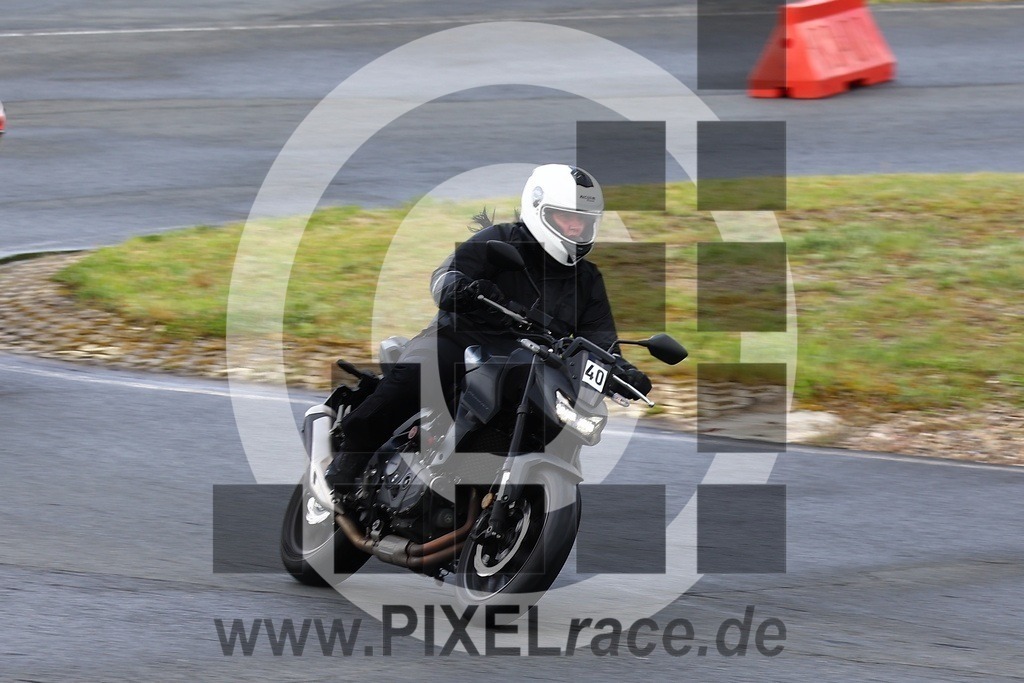 0040-20260512_01096 | Schöne Erinnerungen an spannende Momente - das festzuhalten ist unser Job. PIXELrace.de ist seit 2003 auf den Rennstrecken Europas unterwegs um die Action draußen beim Fahren und die wunderbare Stimmung imm Fahrerlager für euch einzufangen.