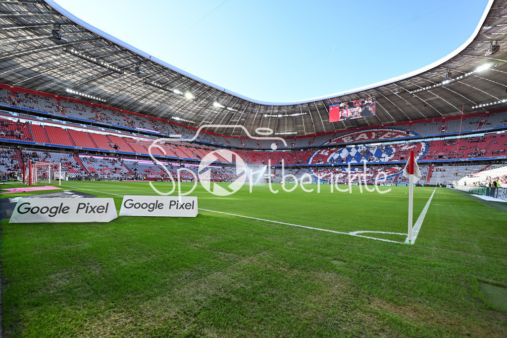 FC Bayern München - Bayer 04 Leverkusen | Die Allianz Arena in München wartet auf das Frauen Bundesligaspiel zwischen dem FC Bayern und Bayer Leverkusen / Symbolbild / Google Pixle Frauen-Bundsliga: FC Bayern München - Bayer 04 Leverkusen; Allianz Arena am 06.09.2025