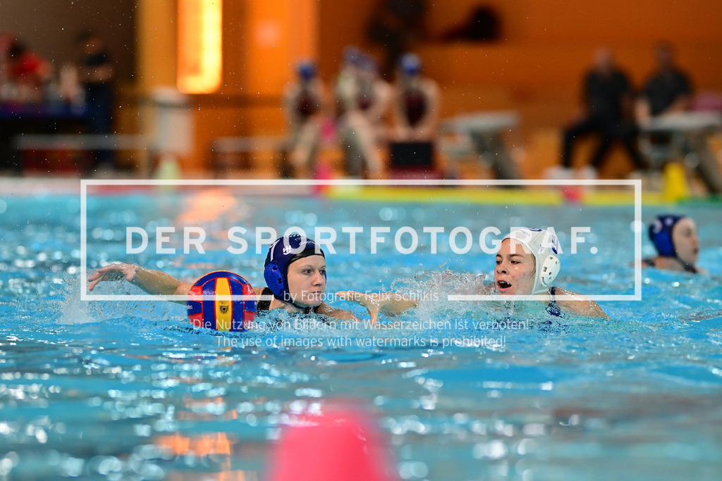 Wasserball I Frauen I Nordic League I KVP Piestany - Cheltenham SWPC I 64933 | Der Sportfotograf. - Realisiert mit Pictrs.com