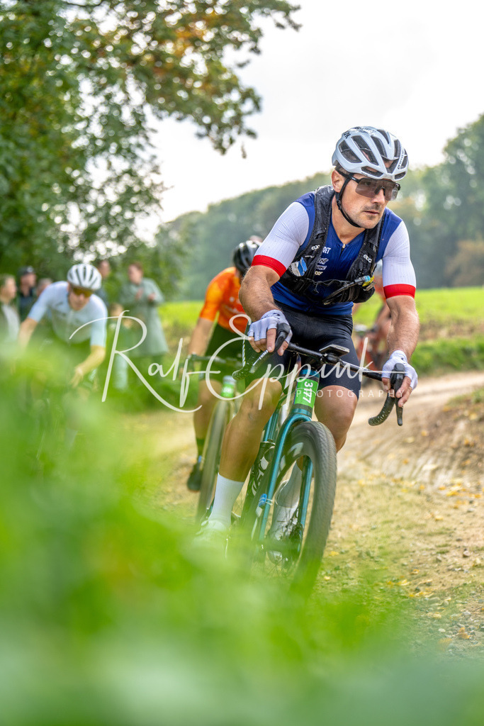 Ralf Eppink Photography 20251012_DSC03464 | Sportfotografie, Eventfotografie, Porträtfotografie, Radsport Fotograf, Triathlon Fotograf, Düsseldorf Fotograf, Köln Fotograf, Actionfotografie, Teamfotografie, Peoplefotografie, Business Portraits, Veranstaltungsfotografie, Reportagefotografie - Realisiert mit Pictrs.com