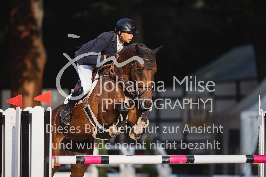 230910_OWLCh_Youngster7y-704 | Deine schönsten Turniermomente als professionelle Fotos! Entdecke hochwertige Pferdesport-Fotografie im Online-Shop. Jetzt Fotos finden & bestellen!