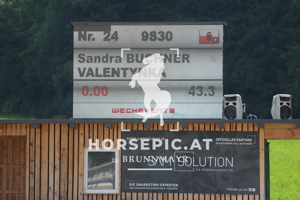 0P6A5924 | Willkommen bei Brunnmayr - Design & Fotografie – Ihrem Spezialisten für Reitturniere und Pferdeveranstaltungen in Oberösterreich, Salzburg und Bayern! Seit über 17 Jahren sind wir leidenschaftlich dabei.