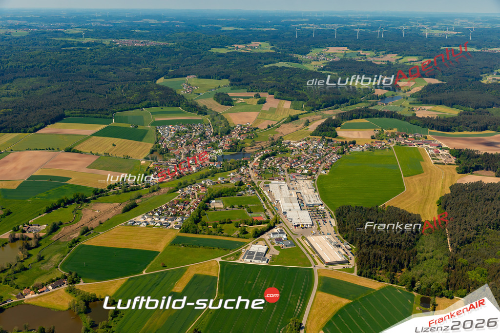 Das Luftbild zeigt :  Wört - Die Luftaufnahme wurde 2024 vom UL-Flugzeug aus erstellt ( keine Drohne ) - Hochauflösende Luftaufnahme - Für grossformatige Ausdrucke geeignet. Die Geschenkidee !Mit Lizenz und Bildrechte bestellbar