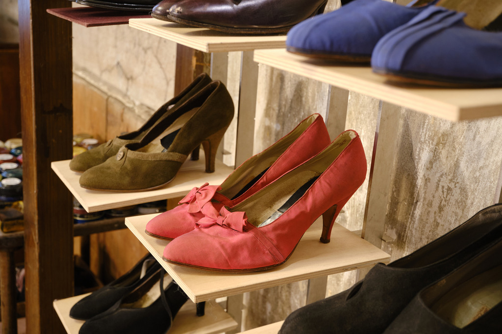 Scheer Maßschuhe | WIen, Austria - May 09, 2025; Scheer Maßschuhe in der Bräunerstrasse, Wien. - Realisiert mit Pictrs.com