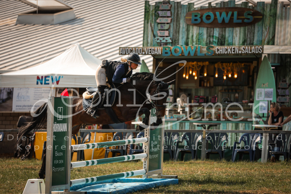 13.FrPfA00125 | Leoni Ertmer Photography - Realisiert mit Pictrs.com