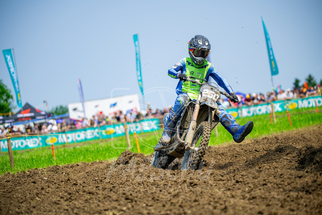 MX 2 (472) | Paeschuphoto Shop - Wer nicht sucht der auch nicht findet.Ob Motocrossbilder oder von einem besuchtem Spiel, Hauptsache Action. - Realisiert mit Pictrs.com