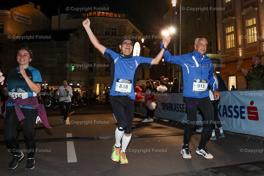 A-BINDER_20220922_0095 | LINZ,  AUSTRIA,22.Sept. 2022 - Night Run, Image shows Night Run.
Photo: Sportmediapics.com/ Manfred Binder