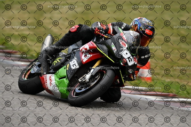 25bt02-0426 | markuskiefer.com - Realisiert mit Pictrs.com