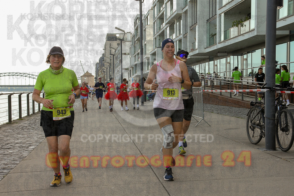 250920_1454_EX1_8195 | Sportfotografie im Rhein-Sieg Kreis, Köln, Bonn, NRW, Rheinland Pfalz, Hessen, etc. Unser Tätigkeitsfeld umfasst den Laufsport vom Volkslauf über den Marathon, Duathlon, Triathon bis zum Ultralauf wie Kölnpfad Ultra oder Schindertrail.