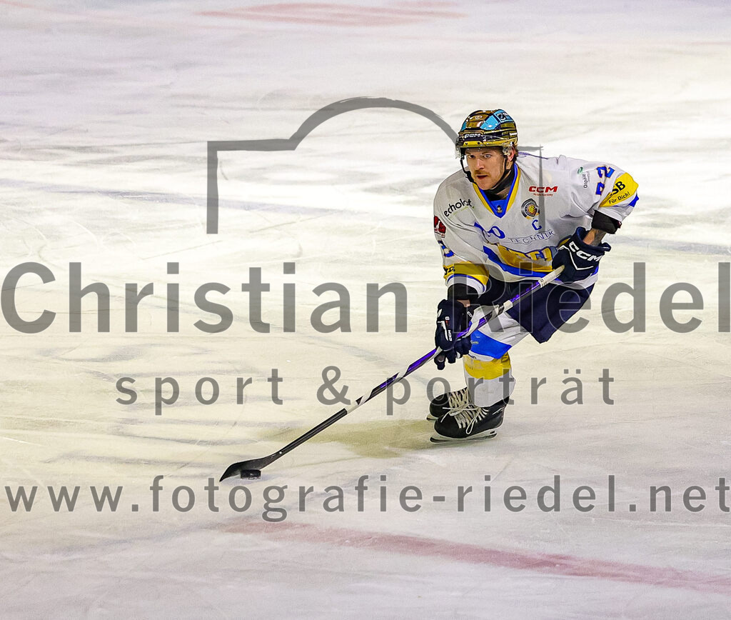 2025-12-05_061_TSV_Erding_gegen_Stuttgart_Rebels | Erding, Deutschland, 05.12.2025:Eishockey, Oberliga Süd 2025 / 2026, 23. Spieltag, TSV Erding gegen Stuttgart Rebels, Endergebnis: 5:6Foto: Christian Riedel / fotografie-riedel.net