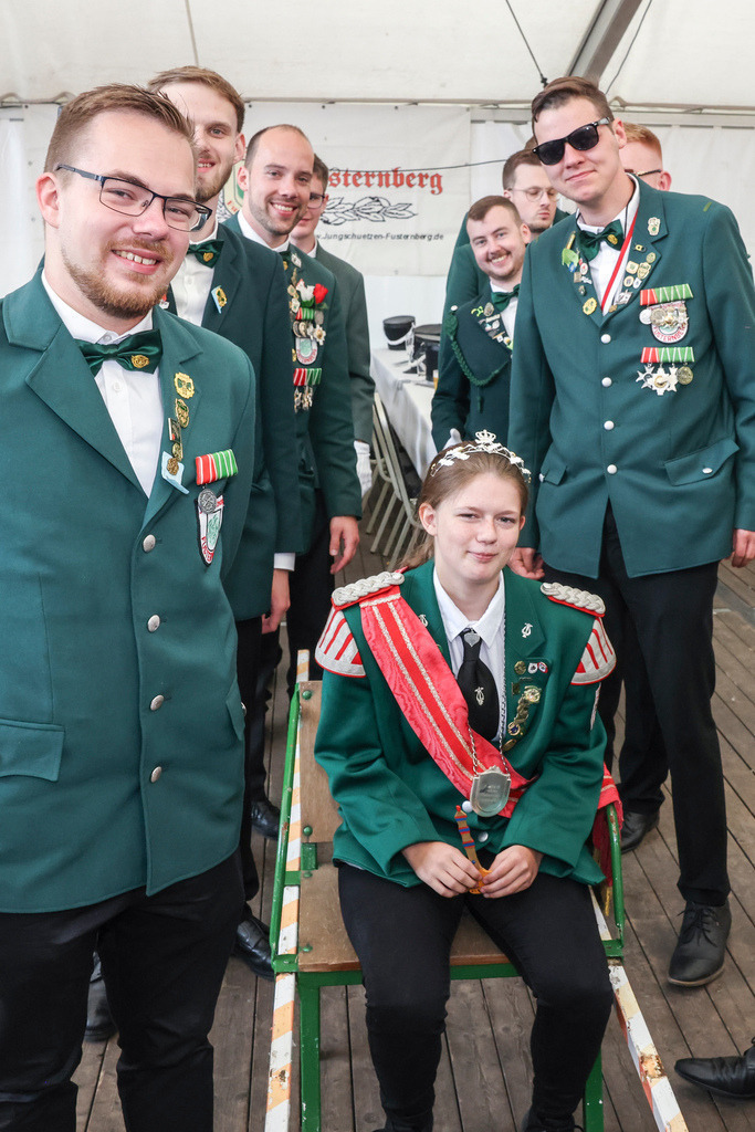 top-top.de 240601-046 | Foto, Video, Fotografie, Videografie, Fotobox, DJ, Discjockey, Musik, Musikbox, Veranstaltung, Photobooth, Amazon, Ebay, Buchtipp, Bestseller, Autor, Verlag, Buch, Wesel, Hamminkeln, NRW, Dinslaken, Rees, Drohne, Hochzeit, Party, Fotobox, Wesel, Fotograf