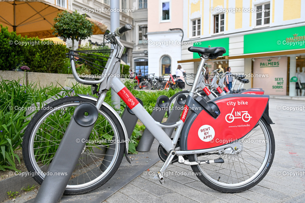 Fahrrad_ Leihfahrrad_ 10.05.2024-2 | 10.05.2024, Linz, AUT, Fahrrad, Leihfahrrad, im Bild Fahrrad, Leihfahrrad, Radstaender, Verleihstelle, Next Bike