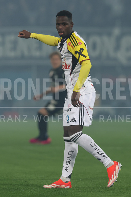 SK Puntigamer Sturm Graz vs LASK – Championship Group    | Graz, Austria, 22.Apr.26 - SOCCER - ADMIRAL Bundesliga, SK Puntigamer Sturm Graz vs LASK. The image shows Ismaila Coulibaly (LASK).      