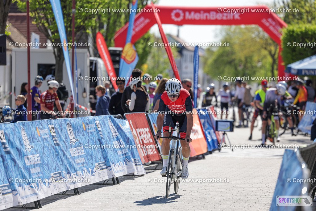 VJ__5086 | Neusiedlersee Radmarathon 2026@sportshot_your_pictrs #yourpictures#roadtowm2029 #nrm #neusiedlerseeradmarathon #neusiedlersee #neusiedlerseetourismus #burgenland #mörbisch #nrm26 #burgenlandtourismus #voglundco #poweredbyburgenlandtourismus #radsport #rad #marathon #ucigranfondo #visitburgenland #ucigranfondoworldseries