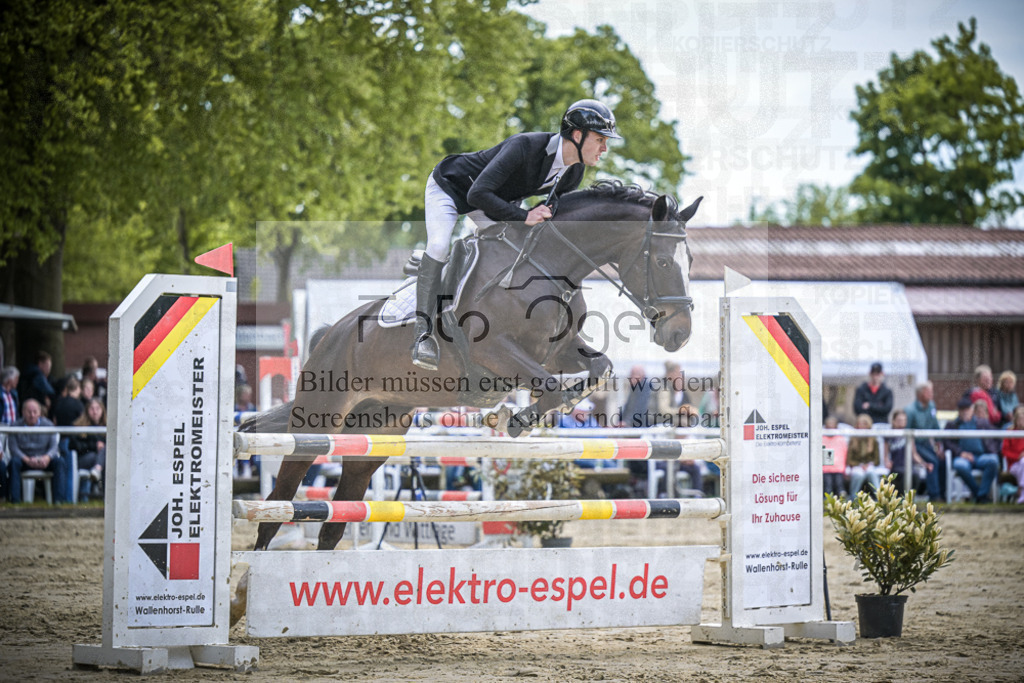 DOS_2062 | Entdecke hochwertige Reitturnierfotos von Foto Oger. Professionell, emotional und authentisch – jetzt Lieblingsmomente im Shop bestellen.Deutschlandweite Turnierfotografie. - Realisiert mit Pictrs.com