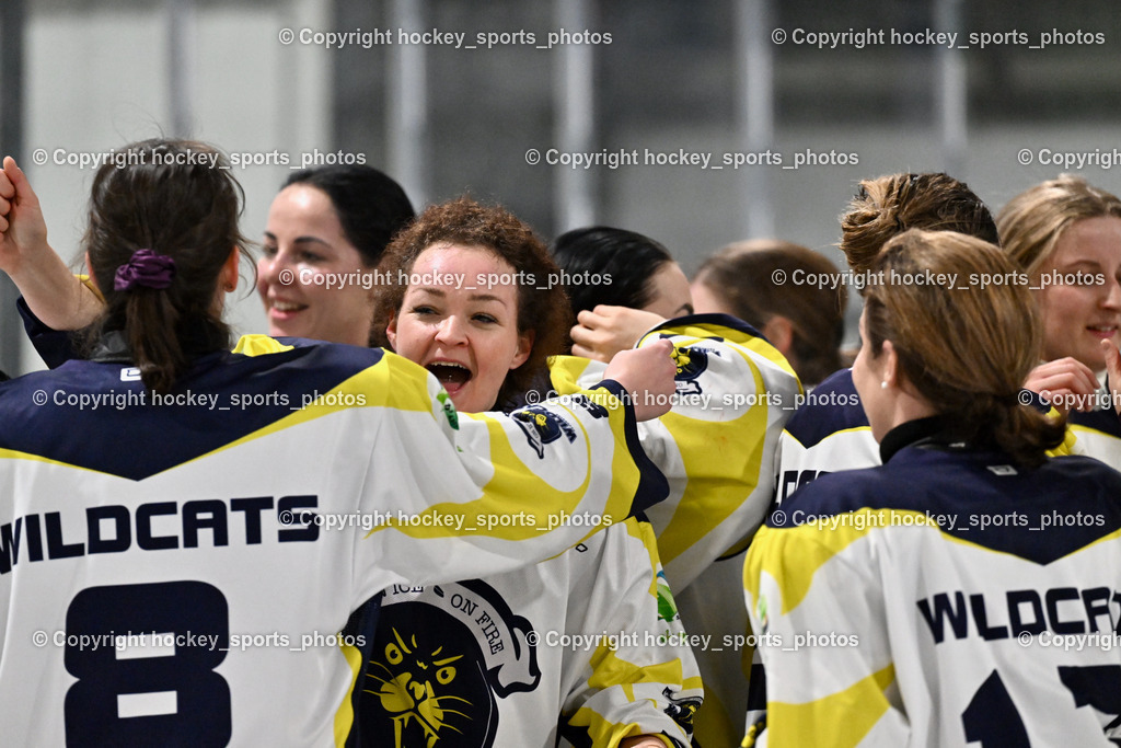 WILDCATS PATERNION & Lady Hawks Siegerehrung-Meisterfeier | Jubel Wildcats Paternion Mannschaft, WILDCATS PATERNION &amp; Lady Hawks Siegerehrung-Meisterfeier, WILDCATS PATERNION &amp; Lady Hawks Siegerehrung-Meisterfeier am 12.03.2025 in Steindorf (Ossiachersee Halle), Austria, (Photo by Bernd Stefan)