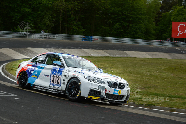 Motorsports / 24 Stunden Nürburgring 2015, Nürburgring-Nordschleife, GER | Ryu Seya, Yosuke ShimoJima, Guy Stewart, Jürgen Meyer - Realisiert mit Pictrs.com