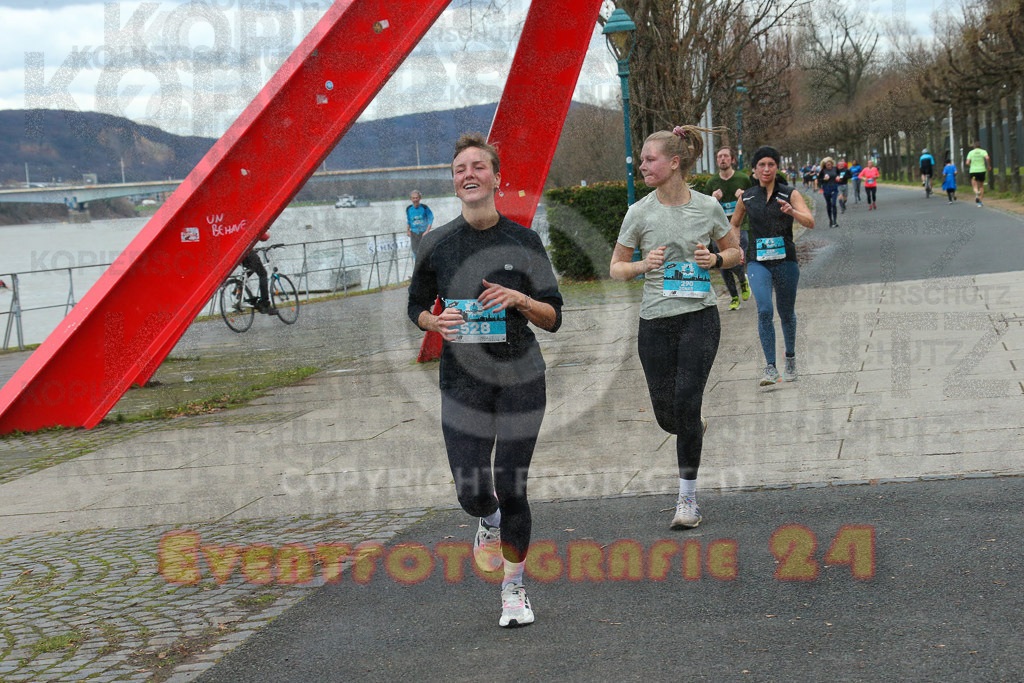 221231_1202_EX1_0161 | Sportfotografie im Rhein-Sieg Kreis, Köln, Bonn, NRW, Rheinland Pfalz, Hessen, etc. Unser Tätigkeitsfeld umfasst den Laufsport vom Volkslauf über den Marathon, Duathlon, Triathon bis zum Ultralauf wie Kölnpfad Ultra oder Schindertrail.