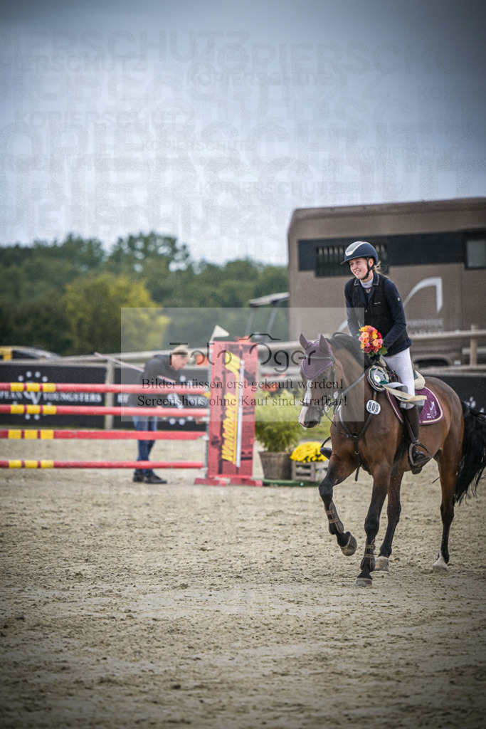 DOS_0256 | Entdecke hochwertige Reitturnierfotos von Foto Oger. Professionell, emotional und authentisch – jetzt Lieblingsmomente im Shop bestellen.Deutschlandweite Turnierfotografie. - Realisiert mit Pictrs.com