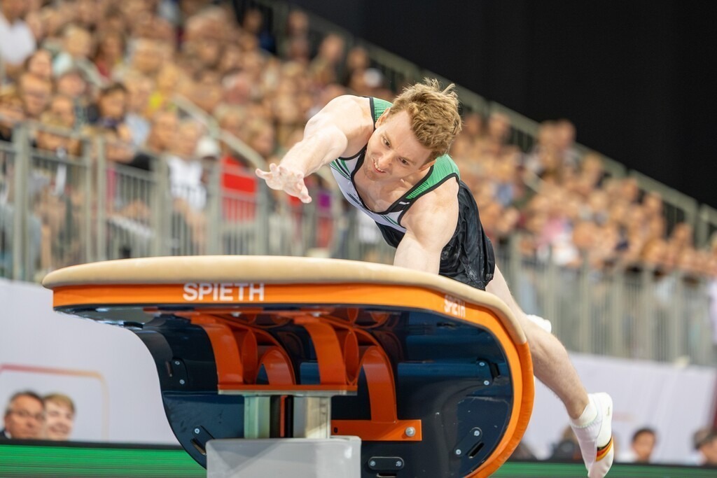 DM Finals 2026; Gerätfinals Männer Sprung | DM Finals 2026; Gerätfinals Männer Sprung***Nils Dunkel bei seiner Übung - Realisiert mit Pictrs.com