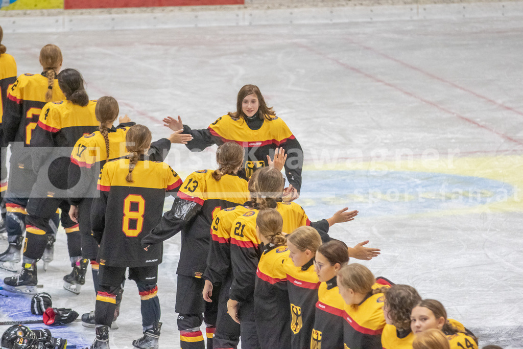 Dameneishockey | Dameneishockey, U18 Turnier am 31.08.2024 in Spittal (Eis-Sport-Arena - Sportzentrum Spittal), Austria, (Photo by Ernst Krawagner sport-fan.at) - Realisiert mit Pictrs.com