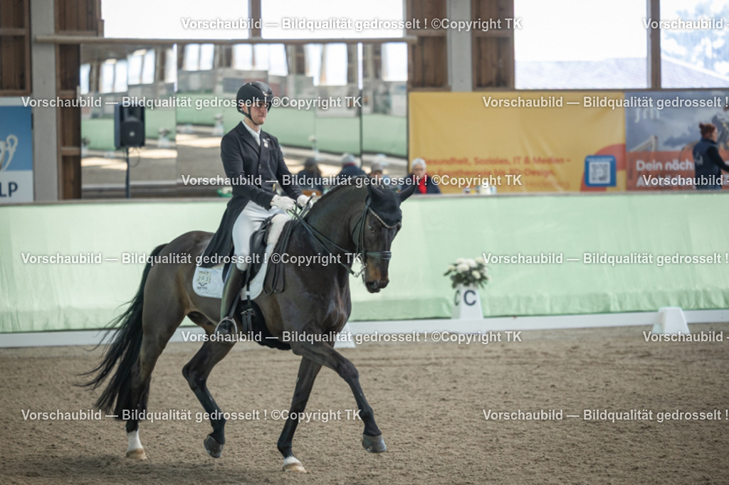 _D5A9223 | Emotionale Pferde- & People-Fotografie rund um Heidelberg, Leimen & Umgebung. Natürliche Fotos von Pferd, Mensch & Familie. Jetzt Termin sichern!