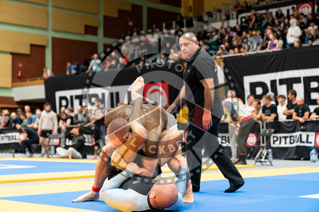 20230916PBB5732 | Fighters compete during the grappling tournement ADCC Trials (European, Middle East and African Championship) in Warsaw, Poland, on September 16, 2023.