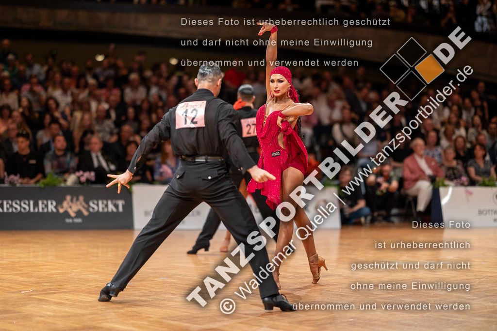 20230812-12887 | Hier finden Sie Tanz Bilder vom Latein und Standard Formationen tanzen. Sportbilder vom Tanzsport. Schöne Fotos und von Weltmeisterschaft, Europameisterschaft, Bundesliga, Regionalliga, Oberliga und Landesliga sowie von GOC Stuttgart, DanceComp, WM Bremen