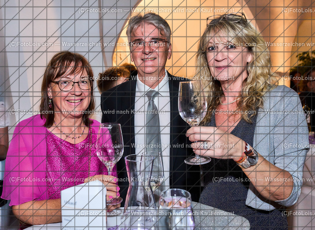 ALP3923_FJ-Sommernachtsball | (C)FotoLois.com, Alois Spandl, Francisco Josephinum SOMMERNACHSBALL der Maturantinnen und Maturanten im Schloß Weinzierl in Wieselburg-Land, Fr 23. Juni 2023.