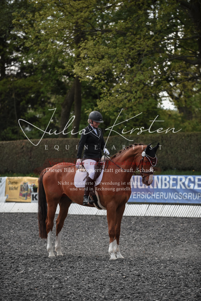 20230513_JK-Röhrsdorf-14-546 | Pferde- und Turnierfotografie in Westsachsen. Pferdeportraits, Auftragszeichnungen und intuitive Kunst.
