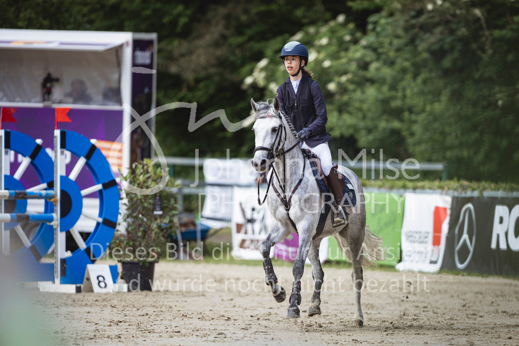 240519_Kalthof_Ponytrophy-154 | Deine schönsten Turniermomente als professionelle Fotos! Entdecke hochwertige Pferdesport-Fotografie im Online-Shop. Jetzt Fotos finden & bestellen!
