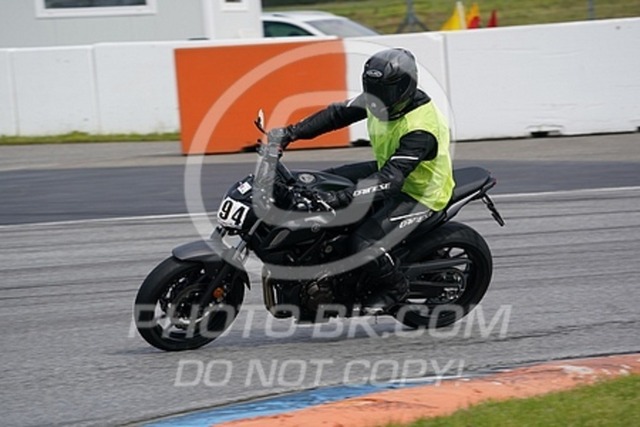 2023_05_01_PBK_24046 | Sportfotografie; SlowMotion; Video; Rennstrecke; Hafeneger; Speer; Racing; RSE; BMW; CBO; Trackday; Motorsportarena; Hockenheimring; Brno; Most; Barcelona; Valencia