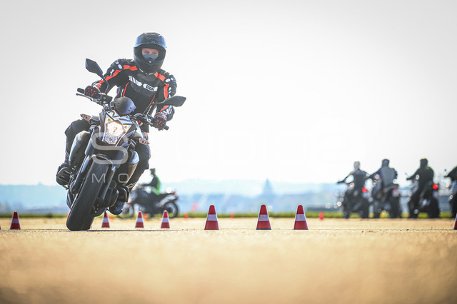0027-260418_NOE-005_27 | Deine Full-Service-Agentur für ✔️Videoproduktionen und ✔️Motorsportfotografie Jetzt Angebot anfragen!