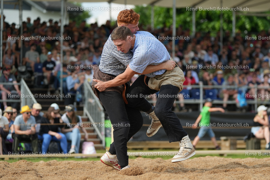 RB_03215 | René Burch leidenschaftlicher Fotograf aus Kerns in Obwalden.  Hier finden sie Sport, Landschaft und Natur Fotografie.
 - Realisiert mit Pictrs.com