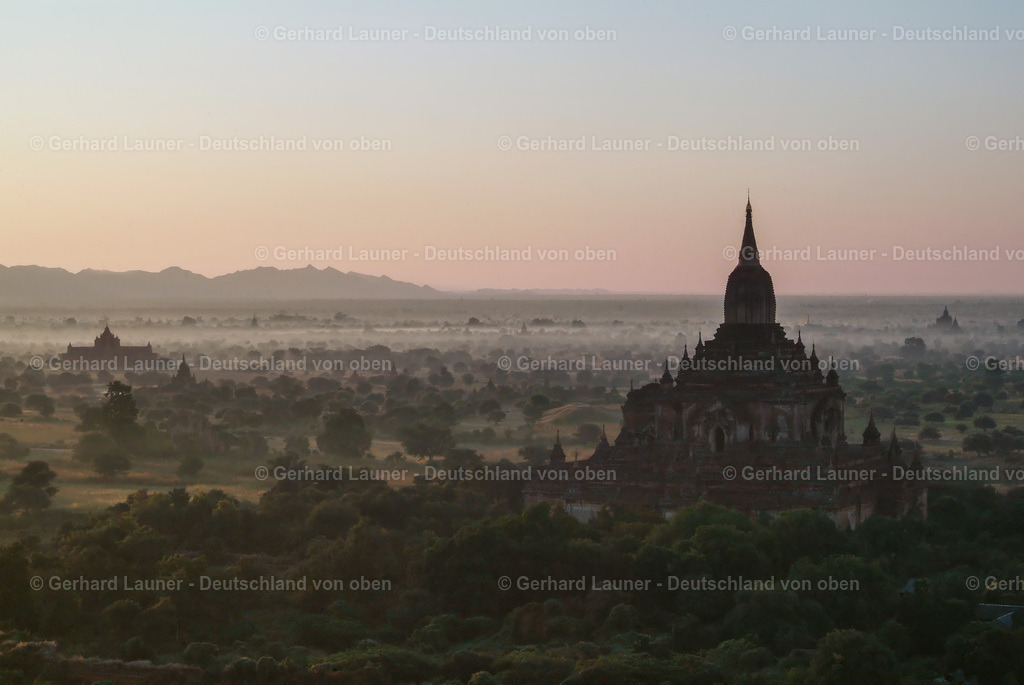 MYM0034 | Online-Shop für Luftbilder aus Deutschland. Seit über 45 Jahren baut Gerhard Launer das Luftbildarchiv mit unterschiedlichsten Themen stetig weiter aus.
