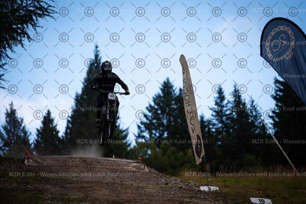 x-482 | mzredits - Realisiert mit Pictrs.com