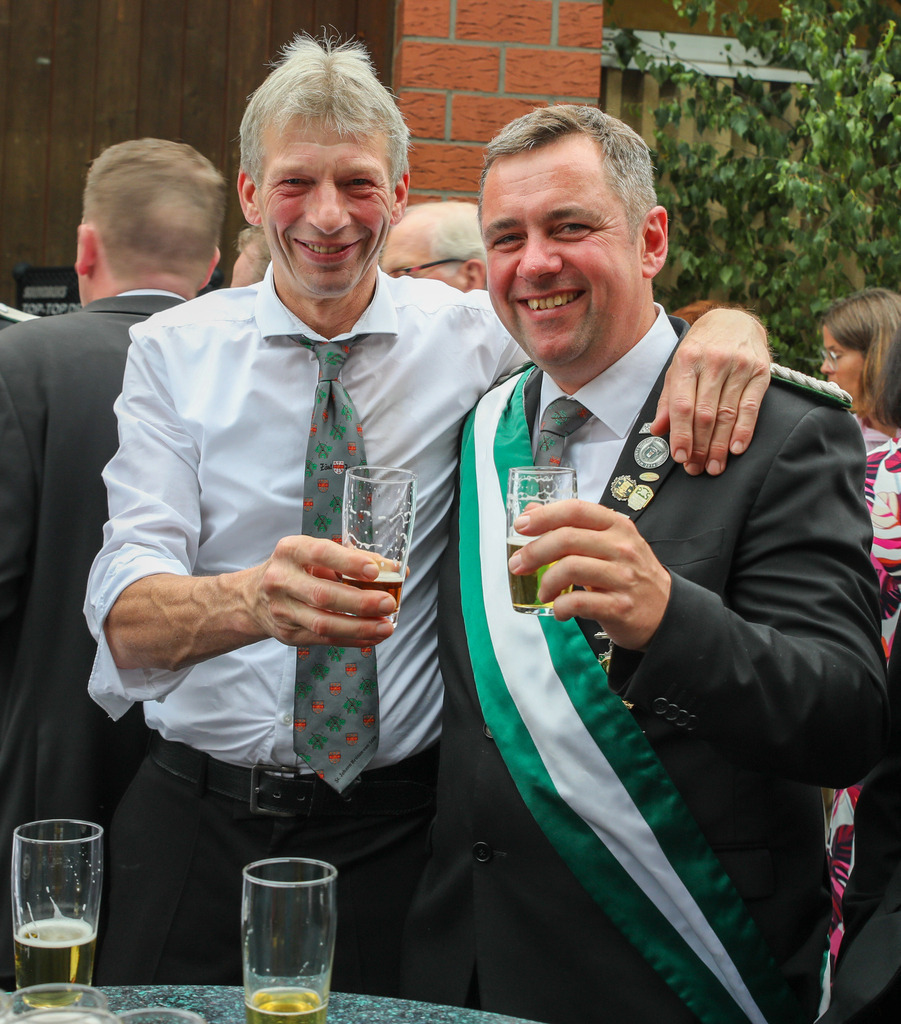 top-top.de-250627-140 | Foto, Video, Fotografie, Videografie, Fotobox, DJ, Discjockey, Musik, Musikbox, Veranstaltung, Photobooth, Amazon, Ebay, Buchtipp, Bestseller, Autor, Verlag, Buch, Wesel, Hamminkeln, NRW, Dinslaken, Rees, Drohne, Hochzeit, Party, Fotobox, Wesel, Fotograf