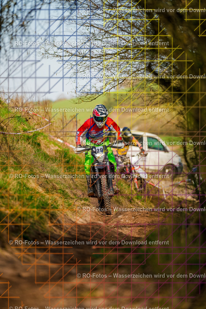 3 Lauf Mernes-1452 | Sportfotografie von RO-Fotos: Motorsport, Motocross, Enduro, Laufveranstaltungen und Triathlon. Professionelle Fotos von Sportlern und Events. - Realisiert mit Pictrs.com