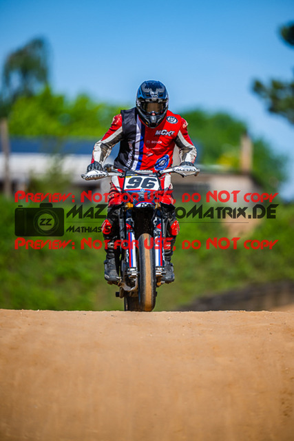 MaZZes_FotoMatrix_220528_5626 | Fotograf Mathias Schmid
Sportfotograf,
Eventfotograf,
Hochzeitsfotograf,
Portraitfotograf