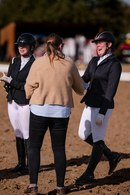 2026_10_03_Siefer-Hof_124640_Z81_37515892 | Professionelle Reitsport-, Turnier- und Eventfotografie von Robert Broda. Galerien mit ausgewählten und bearbeiteten Bildern direkt online ansehen und bestellen.