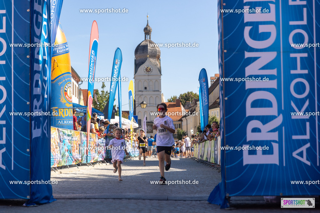VJ__3470 | Stadtlauf Erding 2025 #stadtlauferding #erdingstadtlauf #stadtlauf_erding #laufmotivation #trisporterding #yourpictrs #sportshot_your_pictrs