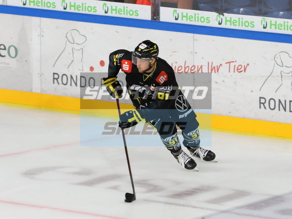 Mike Fischer - KEV | Mike Fischer - KEV - Realisiert mit Pictrs.com