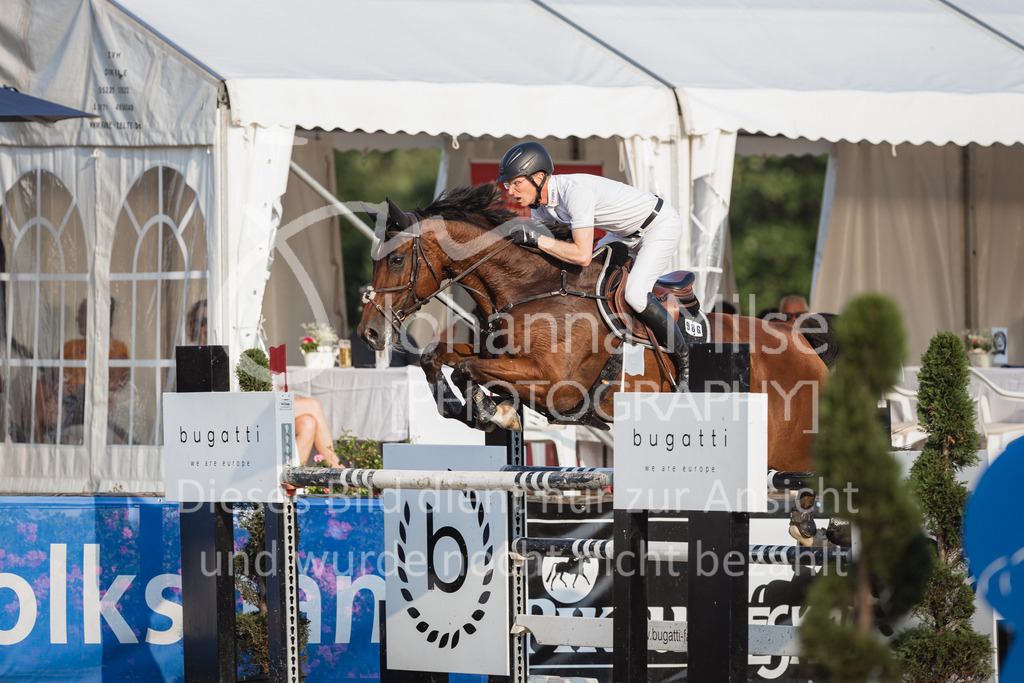230624_PfSpTa_GroßerPreis-274 | Deine schönsten Turniermomente als professionelle Fotos! Entdecke hochwertige Pferdesport-Fotografie im Online-Shop. Jetzt Fotos finden & bestellen!